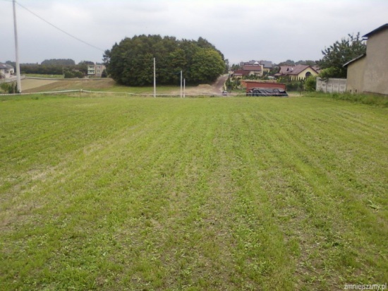 Sprzedam działkę budowlaną 1108m2 w Żorach